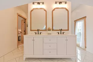 24 Main St, Upton, MA 01568 - Photo 23