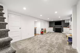 17 Lowell St, Andover, MA 01810 - Photo 19