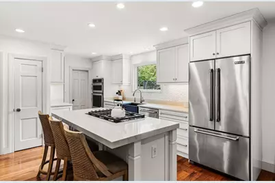 17 Lowell St, Andover, MA 01810 - Photo 5