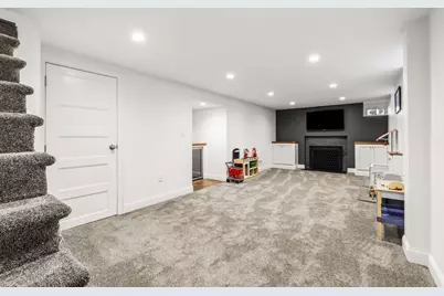 17 Lowell St, Andover, MA 01810 - Photo 19