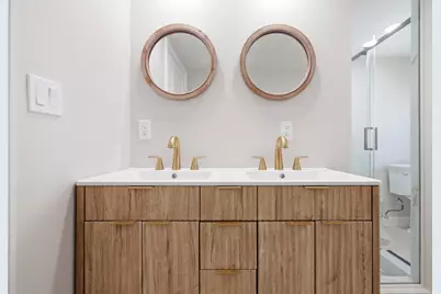 1 Belnap Rd, Boston, MA 02136 - Photo 17