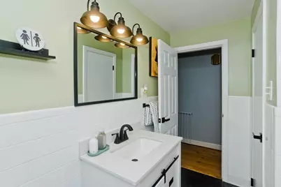 14 Bliss Rd, Bellingham, MA 02019 - Photo 13