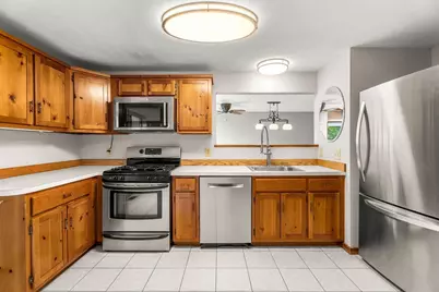 13 Eaton Ct #13, Haverhill, MA 01832 - Photo 11