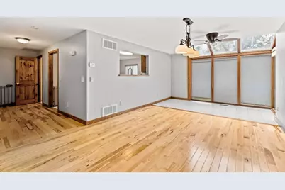 13 Eaton Ct #13, Haverhill, MA 01832 - Photo 5
