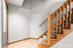 13 Eaton Ct, Haverhill, MA 01832 - Photo 3