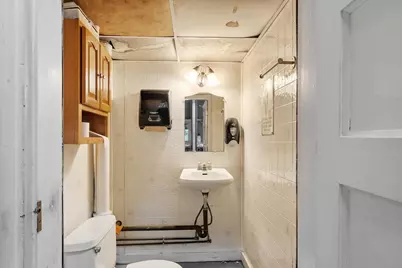 93 Hamilton St, Southbridge, MA 01550 - Photo 11