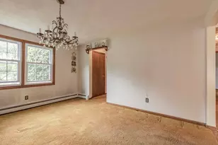27 Sylvanus Wood Ln, Woburn, MA 01801 - Photo 5