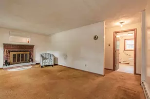 27 Sylvanus Wood Ln, Woburn, MA 01801 - Photo 3