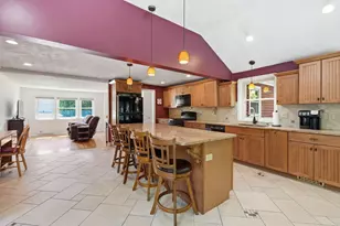 14 Briscoe Rd, Groveland, MA 01834 - Photo 5