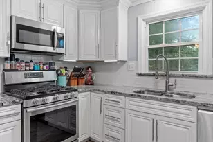 456 Summer, North Andover, MA 01845 - Photo 5