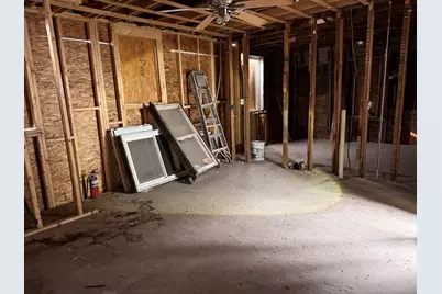 158 Austin St, Worcester, MA 01609 - Photo 11