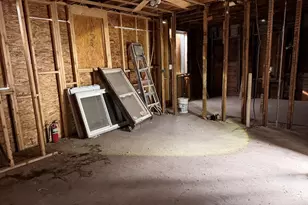 158 Austin St, Worcester, MA 01609 - Photo 11