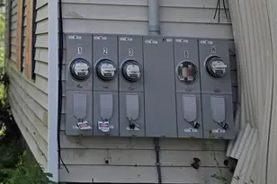 158 Austin St, Worcester, MA 01609 - Photo 23
