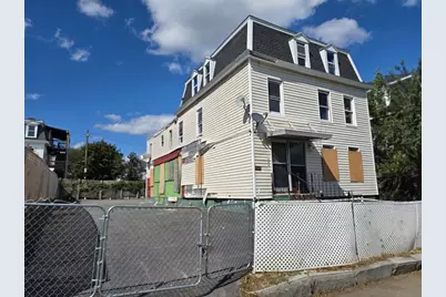 158 Austin St, Worcester, MA 01609 - Photo 3