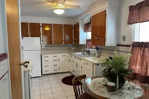 124 Felton St, New Bedford, MA 02745 - Photo 11