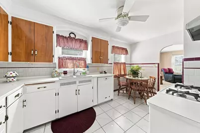 124 Felton St., New Bedford, MA 02745 - Photo 11