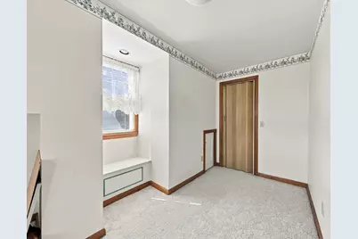124 Felton St., New Bedford, MA 02745 - Photo 17