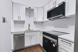 45 West St, Randolph, MA 02368 - Photo 11