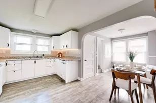41 Park St, Agawam, MA 01030 - Photo 3