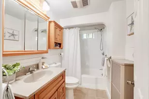 41 Park St, Agawam, MA 01030 - Photo 17
