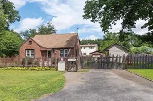 41 Park St, Agawam, MA 01030 - Photo 33