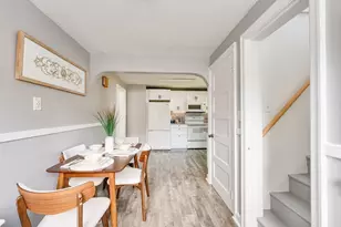 41 Park St, Agawam, MA 01030 - Photo 9