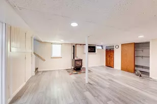 41 Park St, Agawam, MA 01030 - Photo 27