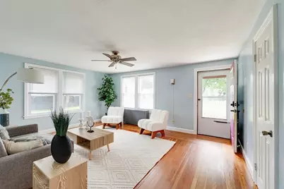 41 Park St, Agawam, MA 01030 - Photo 11