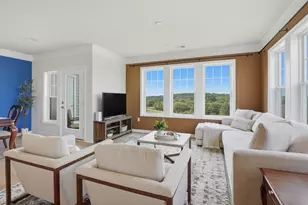 1213 Codman Wy, Westborough, MA 01581 - Photo 3