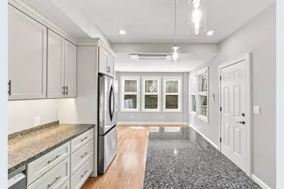 517 E 3rd #1, Boston, MA 02127 - Photo 5