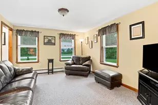 4 McCann Pl, Paxton, MA 01612 - Photo 5