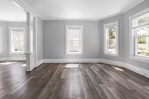 31-33 Bourne St, Lowell, MA 01852 - Photo 5