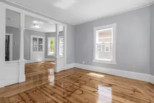 31-33 Bourne St, Lowell, MA 01852 - Photo 23