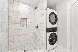 519 E 3rd, Boston, MA 02127 - Photo 17