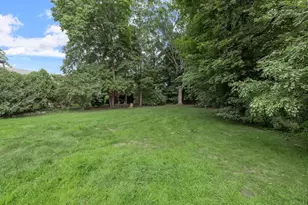 31 Oak St, Wellesley, MA 02482 - Photo 21