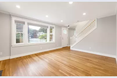 31 Oak St, Wellesley, MA 02482 - Photo 13