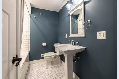 31 Oak St, Wellesley, MA 02482 - Photo 11