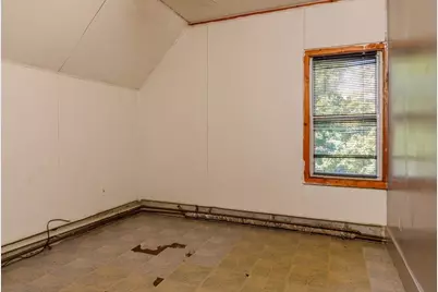 116 Marshall St, Fitchburg, MA 01420 - Photo 11