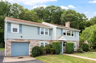 12 Mansfield St, Peabody, MA 01960 - Photo 1
