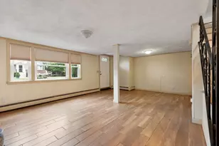 12 Mansfield St, Peabody, MA 01960 - Photo 7