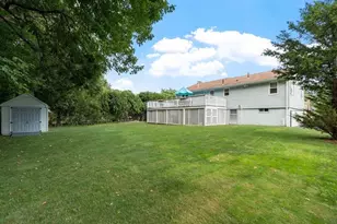 12 Mansfield St, Peabody, MA 01960 - Photo 37