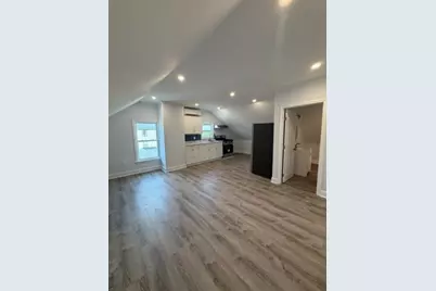 220 Fifth St #3, Fall River, MA 02721 - Photo 1