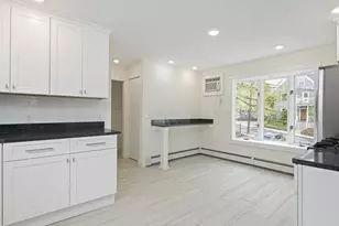 54 Montrose, Somerville, MA 02143 - Photo 3