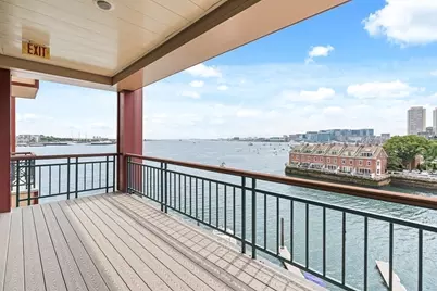 40 Battery St #309, Boston, MA 02109 - Photo 15