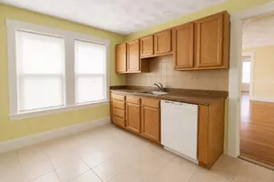 32 Century St, Medford, MA 02155 - Photo 7