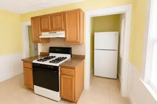 32 Century St, Medford, MA 02155 - Photo 9