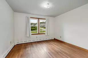 129 Forest St, Haverhill, MA 01832 - Photo 27