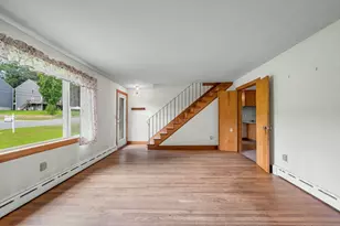129 Forest St, Haverhill, MA 01832 - Photo 17