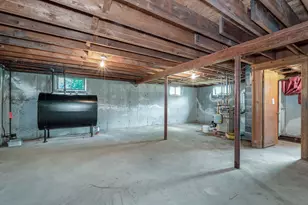 129 Forest St, Haverhill, MA 01832 - Photo 39