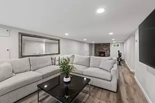 15 Pheasant Ln, Woburn, MA 01801 - Photo 17